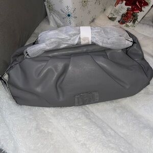 NWT Badgley Mischka Clutch